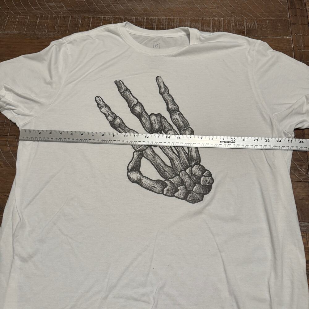 George 2XL 50-52 White T-Shirt with Skeleton Hand Shocker Rock On - Picture 3 of 5